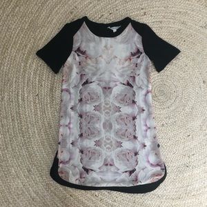 DONATING SOON Floral Shift Tunic Dress